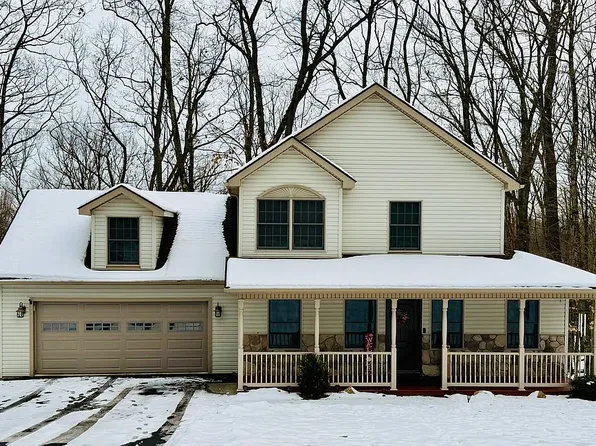 67 Jumento Cays Ct, Du Bois, PA 15801