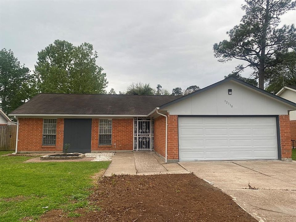 1st image of 12730 Labelle Ln