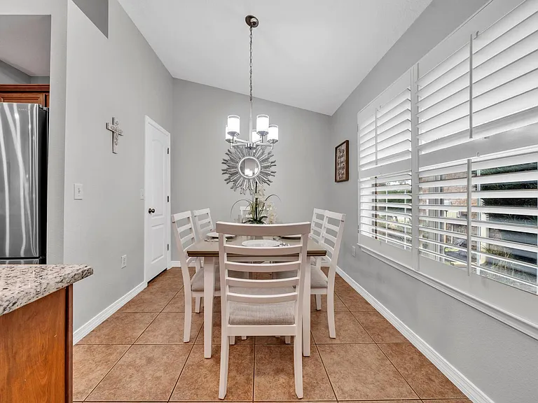 261 Sandy Cay Dr — Photo 16