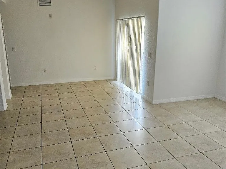 13170 Bella Casa Cir #293 — Photo 7