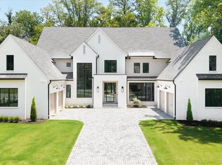 4785 Merlendale Ct, Atlanta, GA 30327