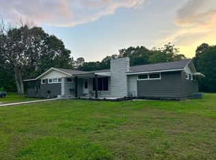2805 Woodmont Dr, Tuscumbia, AL 35674