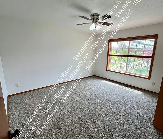 1419 N Conifer Pl — Photo 12