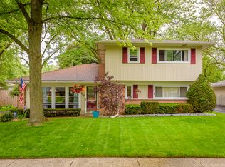 430 Navajo St, Park Forest, IL