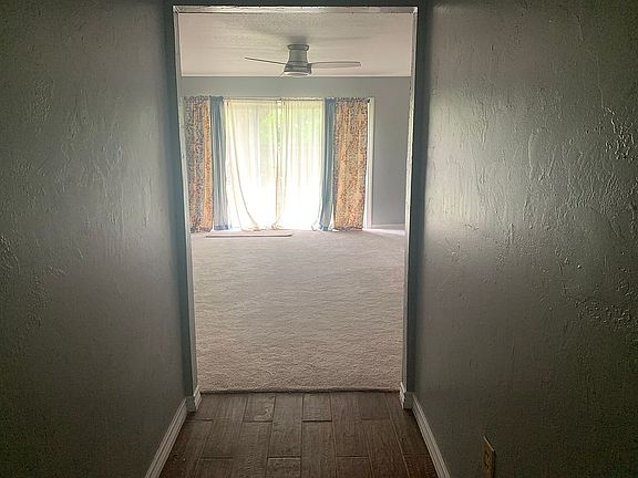 2nd image of 3307 Sayle St