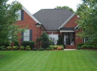 8010 Wycombe Ct, Harrisburg, NC 28075