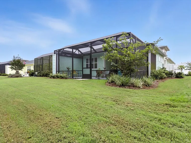 511 Landshark Blvd — Photo 41