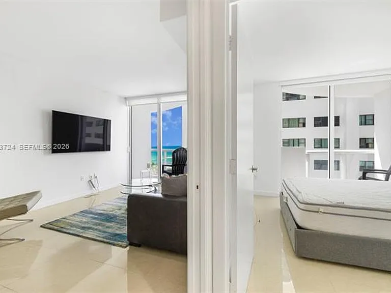 6365 Collins Ave #805 — Photo 18