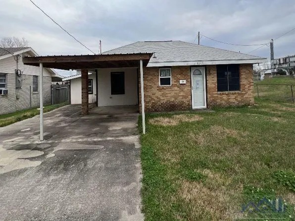 1117 Catherine St, Raceland, LA 70374
