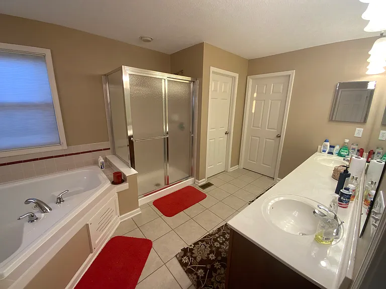 7337 Clover Park Way — Photo 11