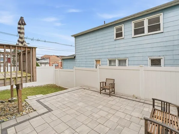 5103 Meadowview Avenue image 25 of 28