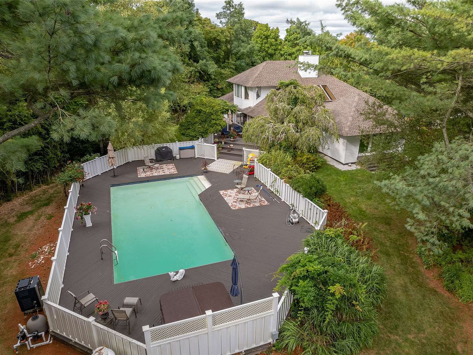 19 Laila Lane, Remsenburg, NY 11960 Zillow