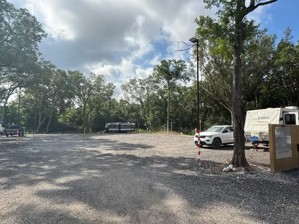 132 Protti Dr #A-f, Belle Chasse, LA 70037