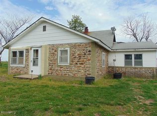 4552 Highway 37, Pierce City, MO 65723