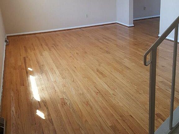 4th image of 7088 Golfway Dr