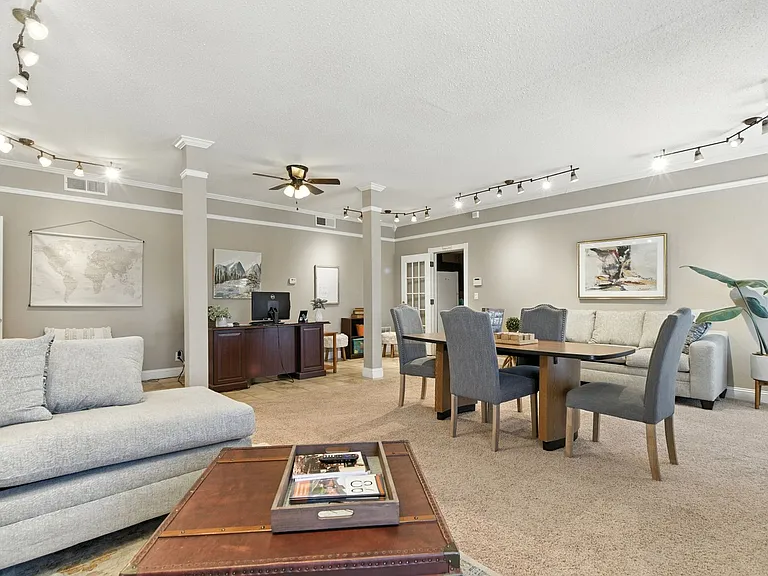 Brookwood on 86th - Move-In Today and Receive a $500 Visa Gift Card! — Photo 25
