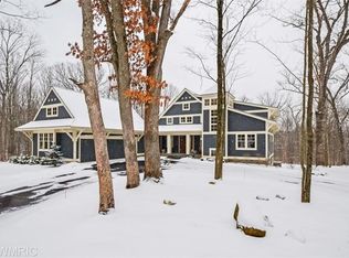 1533 Lookout Farm Dr NE, Ada, MI 49301