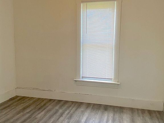 5th image of 3613 Ivy St #2