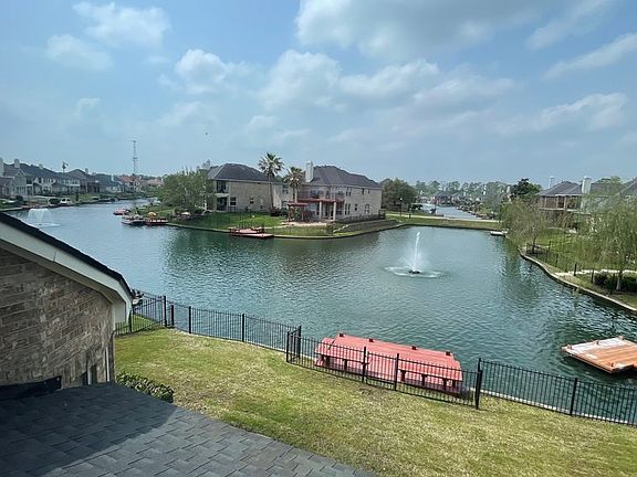 4th image of 11843 Lismore Lake Dr