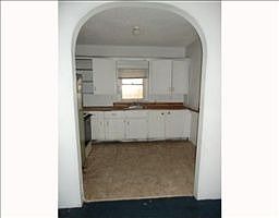 4th image of 5142 16th Ave S