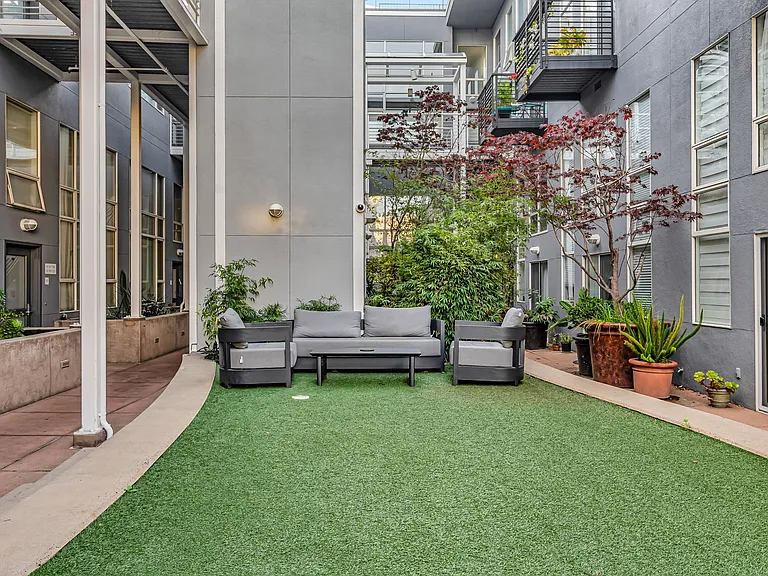 950 Harrison St #212 — Photo 27