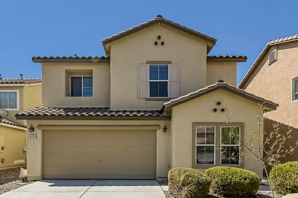 4 bed, 2.5 bath, 1584 sqft, $2,380 — Photo 4