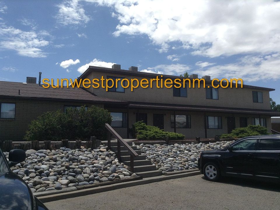 2nd image of 3701 N Carlton Ave APT 4