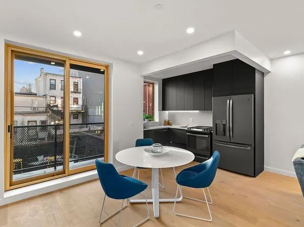 406 Midwood St #2B, Brooklyn, NY 11225
