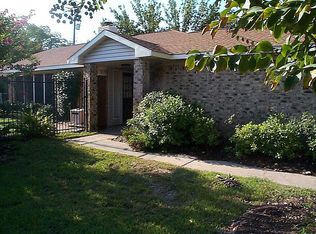 6119 Fox Ridge Dr, Angleton, TX 77515