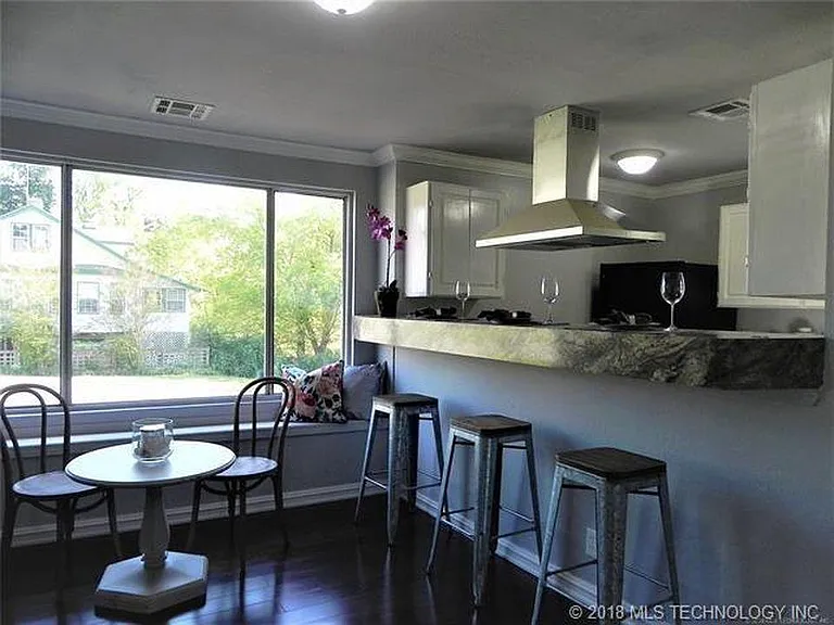 500 N Lincoln Ave #A — Photo 3