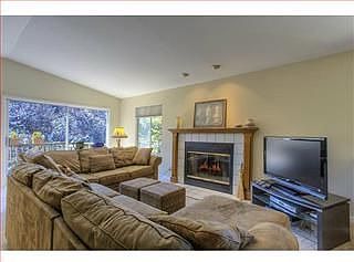 4th image of 2903 Sunnybank Ln