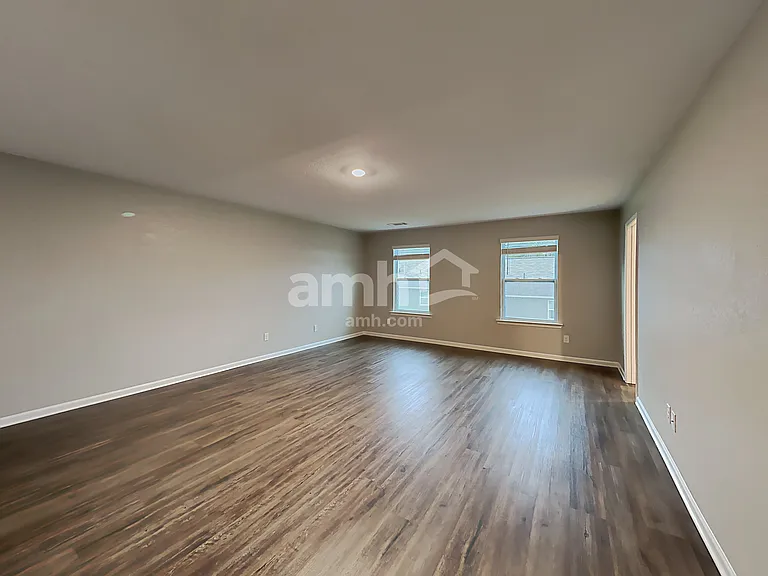625 Gleaner Way — Photo 10