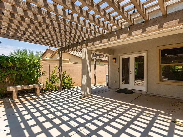 10847 W Avenida Del Rey — Photo 33