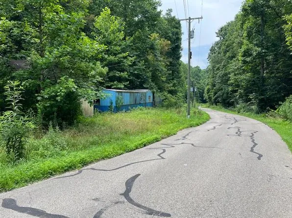 684 Greenbriar Rd, Portsmouth, OH 45662