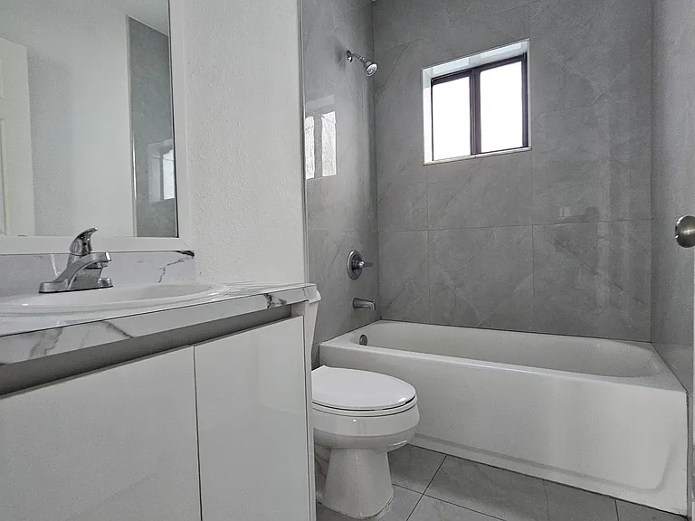 3072 NW 59th St #3076 — Photo 10