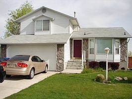 Home for Sale in West Valley City, Utah $150,000