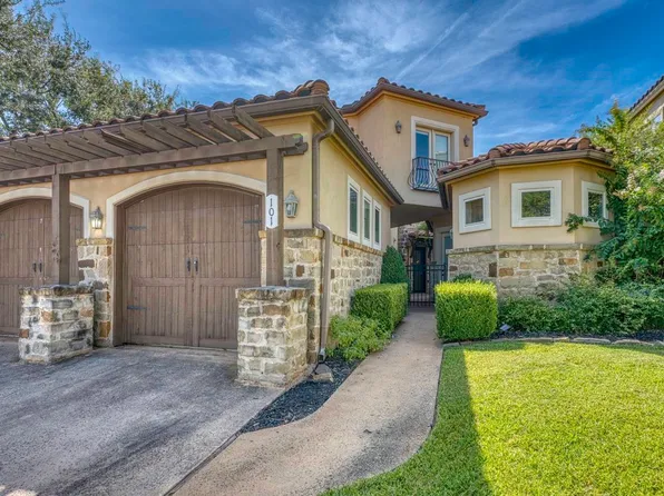 101 Maravilla Way, Horseshoe Bay, TX 78657