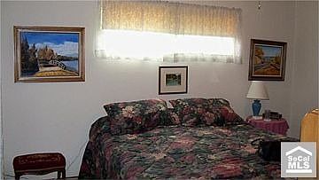 5th image of 1719 E Willow St