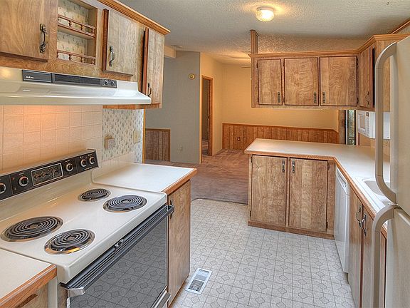 5th image of 46007 SE 130th Pl