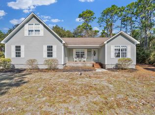 3793 Heron Circle SE, Southport, NC 28461
