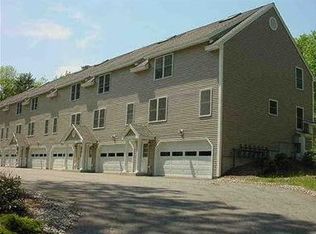201 Coastal Woods Cir, Kittery, ME 03904