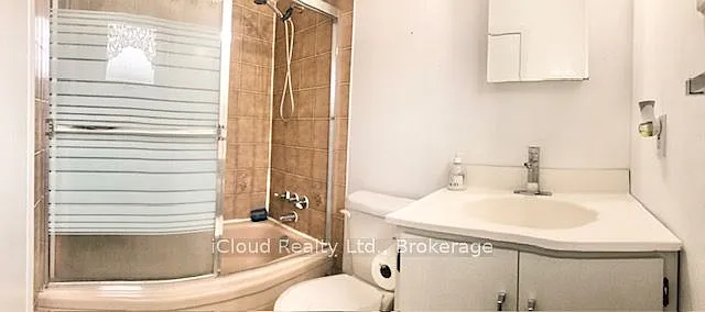 112 Dumfries Ave — Photo 9