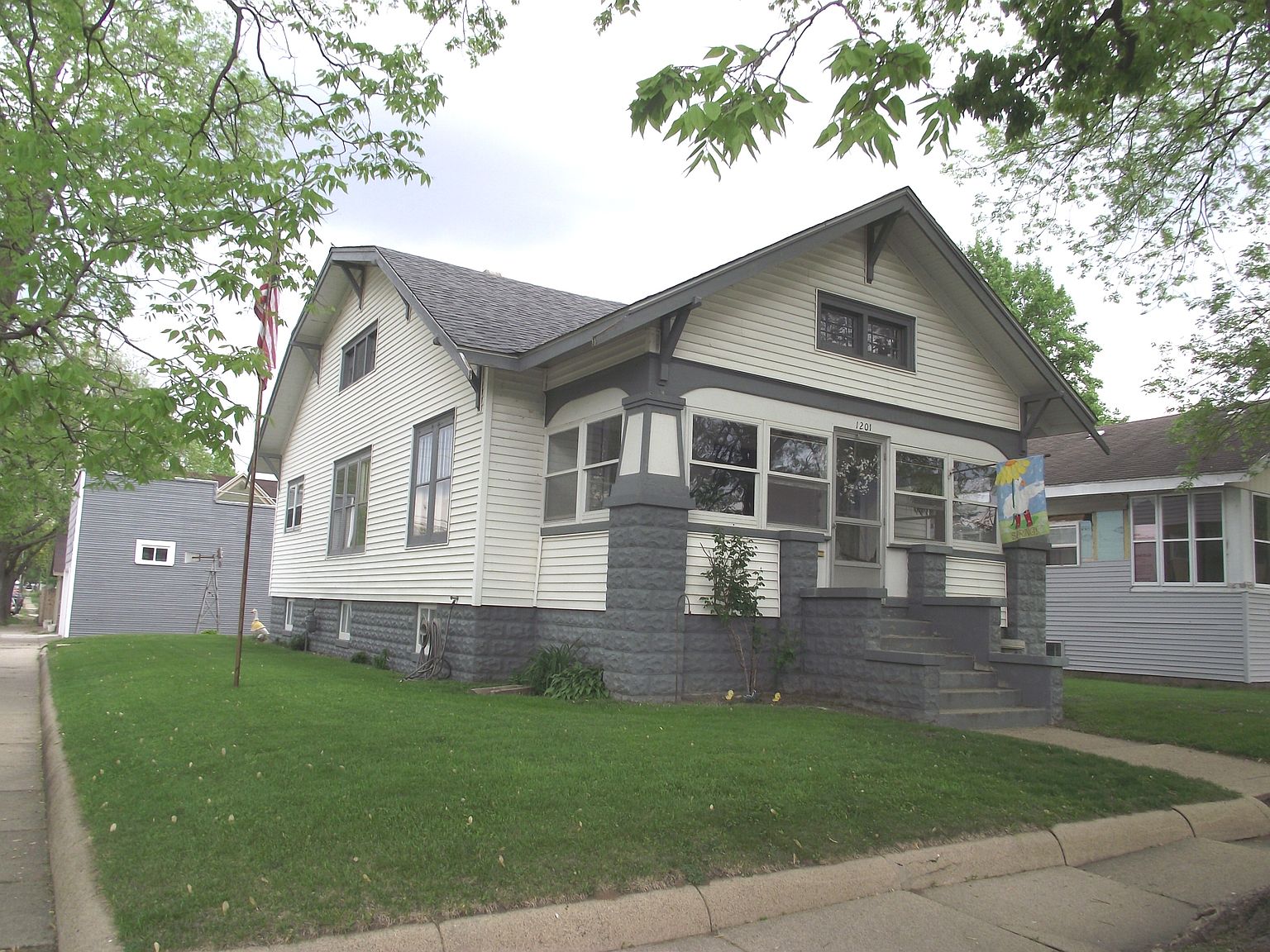 1201 Lafayette St, Beardstown, IL 62618 Zillow