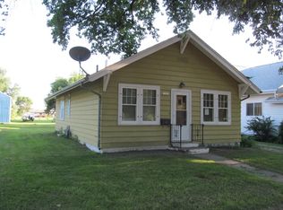 710 E 7th Ave, Redfield, SD 57469