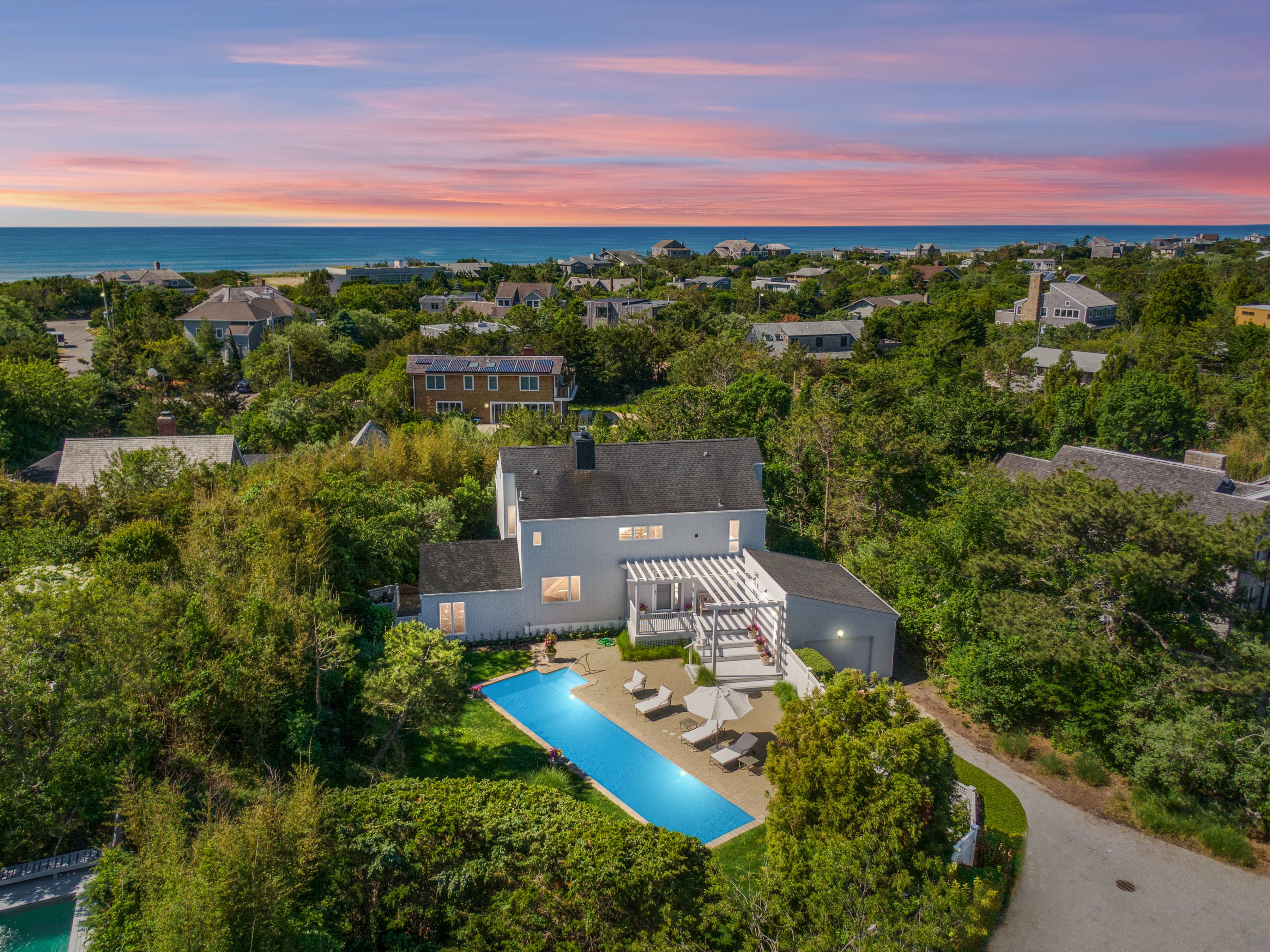 Amagansett Dunes Real Estate Homes For Sale Search Results Out East