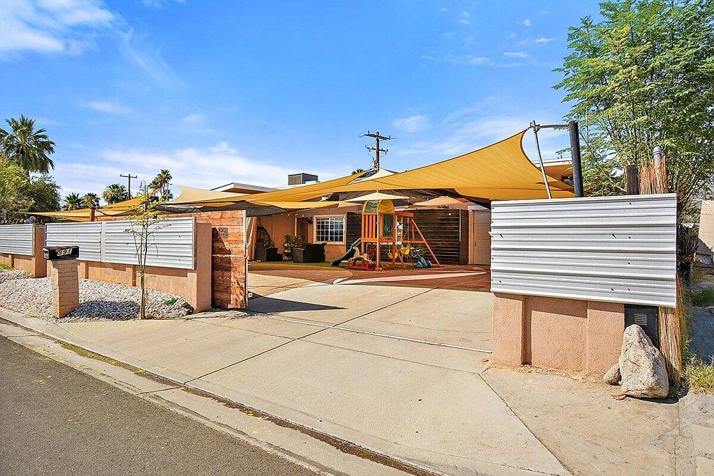 Palm Springs, CA 92264