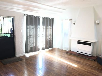 2nd image of 1861 W 20th St