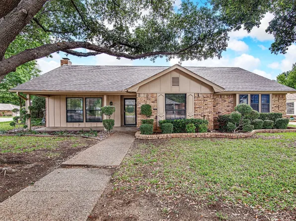 3001 Woodside Dr, Arlington, TX 76016
