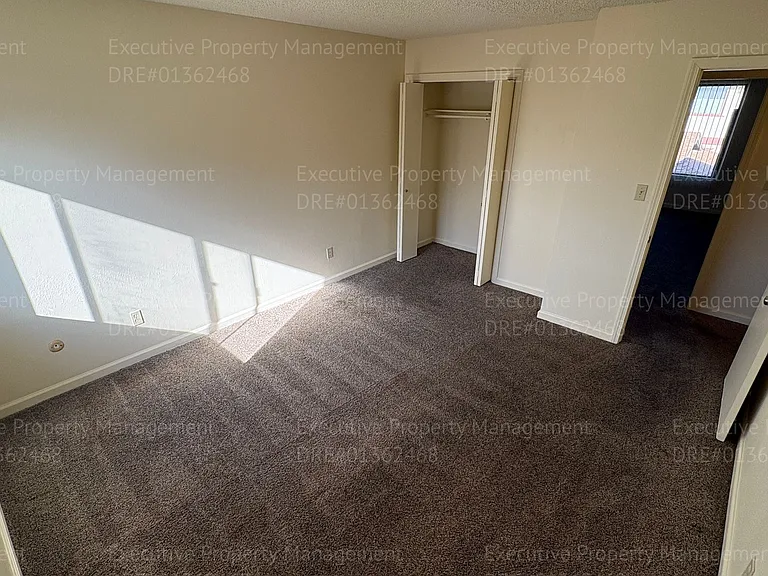 2812 N Half Moon Dr — Photo 19
