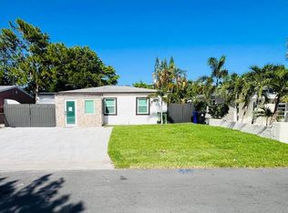 872 NW 16th Ter, Fort Lauderdale, FL 33311